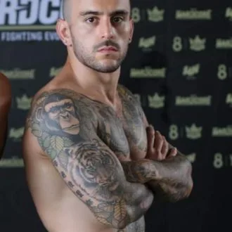 Bastián  Angulo