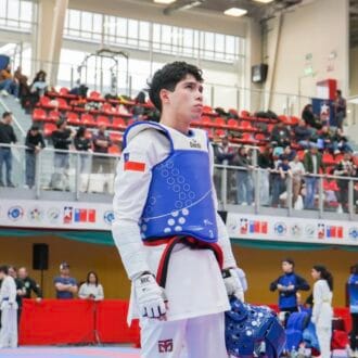 Benjamin  Flores